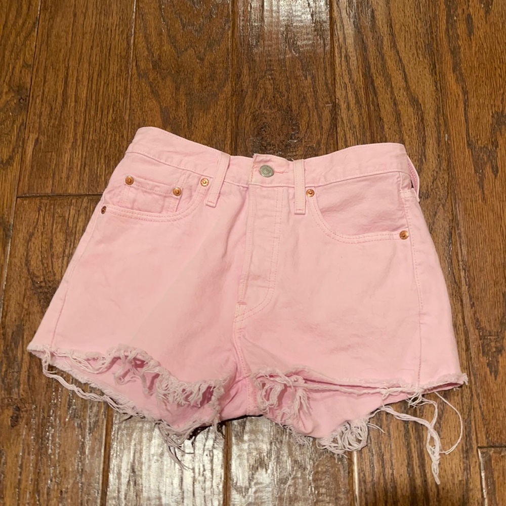 Original Levi’s Rib Cage High Rise Pink Jean Short